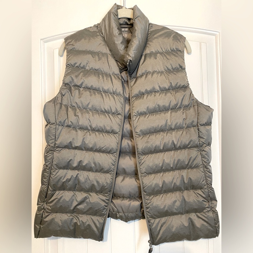 Women’s gray vest